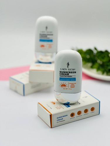 کرم ضد آفتاب رنگی اورجینال SPF50